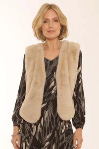 Pomodoro Short Pebble  Fur Gilet (50% REDUCED)