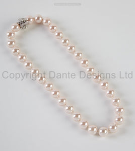 Pale Pink Pearl Magnetic Clasp